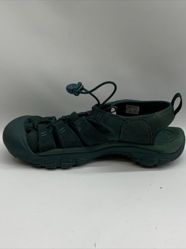 Keen Women's Newport H2 Closed Toe Sandals Outdoor Water Sport Shoes 9.5 Green