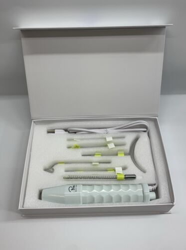 NuDerma Clinical Skin Therapy Wand Portable High Frequency, 6 Fusion Applicators