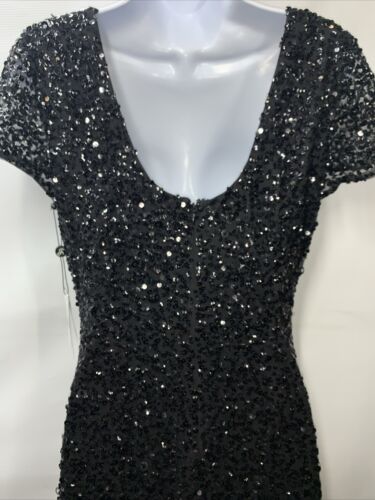 Adrianna Papell Size 8 Short Sleeve All Over Sequin Scoop Back Gown Dress Black