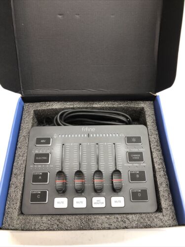 FIFINE Ampligame SC3 Gaming Audio Mixer 4 Channels With XLR Microphone Input