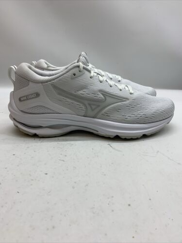 Women's Mizuno Wave Legacy Running Shoes in White/Gray Size 8 Lace-up Sneaker