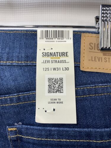 Signature Levi Strauss Gold Women's Size 31/30 High Rise Jegging Blue Jeans Pant