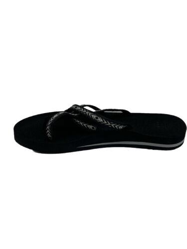 Teva Olowahu Wome's Size 8 Himalaya Black Minimalist Thong Sandals 6840-W Slipon