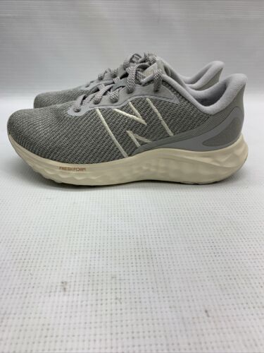 New Balance Arishi Fresh Foam Women Athletic Running Shoes Gray Size 6.5 Lace-up