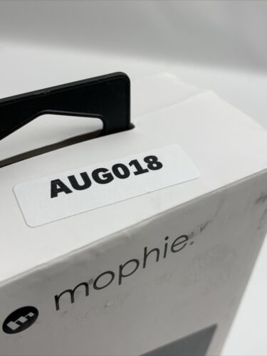 Black Mophie Snap+ 3-in-1 Multi-Device Travel Magsafe Compatible Charger Black