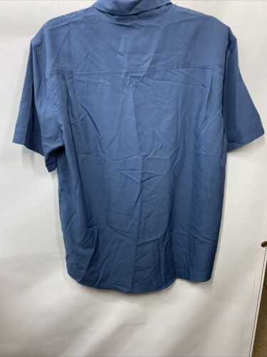 Huk Kona Cross Dye Stripe Men's Shirt Sargasso Sea Medium Blue Short Sleeve