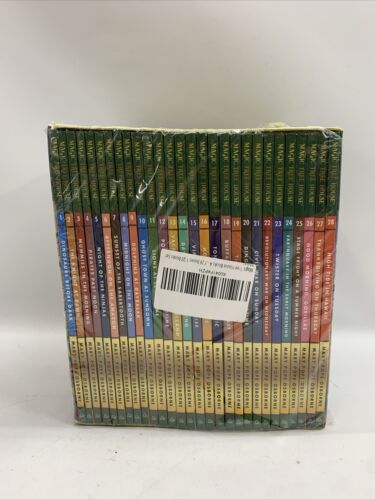 Magic Tree House (R) Ser.: Magic Tree House Books 1-28 Boxed Set by Mary Pope