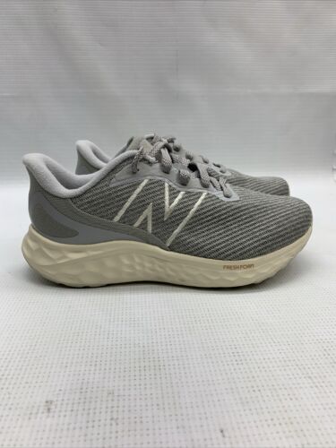 New Balance Arishi Fresh Foam Women Athletic Running Shoes Gray Size 6.5 Lace-up