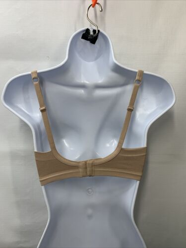 Warners Womens Easy Does It Wire-Free No Bulge Bra RM3911A Size XS Lightly-Lined