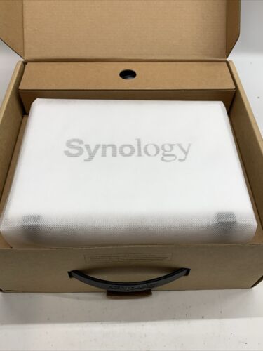 Synology DS220J 2-Bay NAS 512 MB DDR4 DiskStation 24/7 File server White/Gray