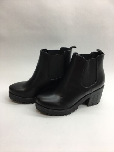 Soda Top Shoes Jaber Ankle Boot W Lug Sole Elastic Gore and Chunky Heel 7.5