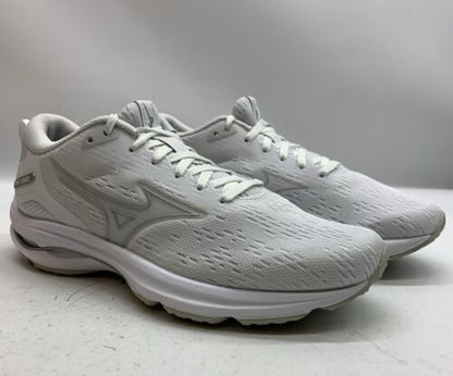 Women's Mizuno Wave Legacy Running Shoes in White/Gray Size 8 Lace-up Sneaker