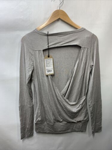 prAna Women's Foundation Peek a Boo Top size Small Heather Grey 1969761 Size XS