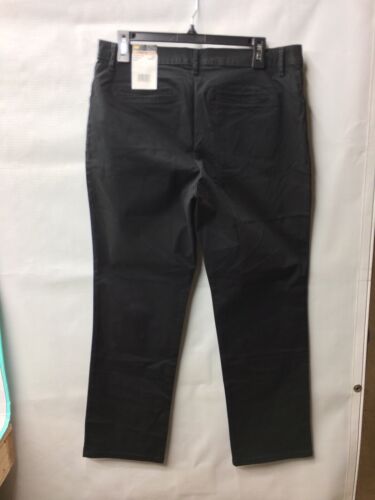 Women's Lee Black Long Pants Size 12 Short Mid Rise Straight Leg Relaxed Fit