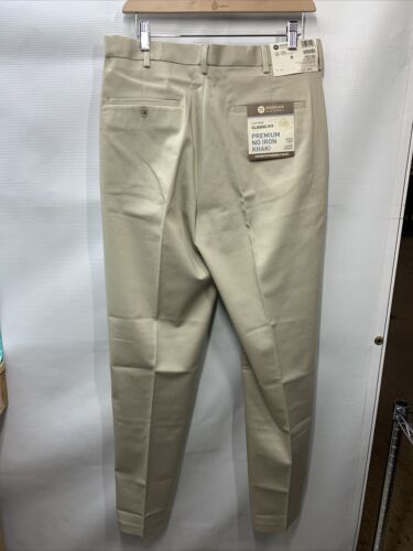 Haggar Flat Front Men's Classic Fit Straight Leg Pants Chinos Sand Size 32x32