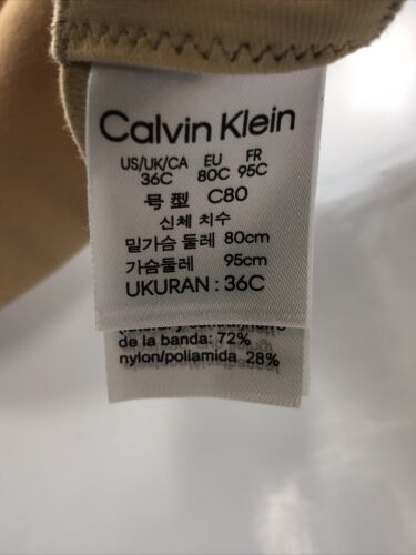 Calvin Klein Women's Perfectly Fit Lightly Lined T-shirt Bra Size 36C Opaque