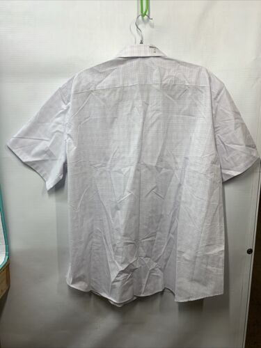 Van Heusen Men's Short Sleeve Dress Shirt Regular Fit Poplin Solid Size 18 White