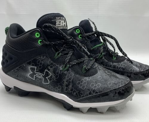 Under Armour Boy's Harper 8 Mid TPU Jr Baseball Shoe Size 5.5 Y Black Lace-up