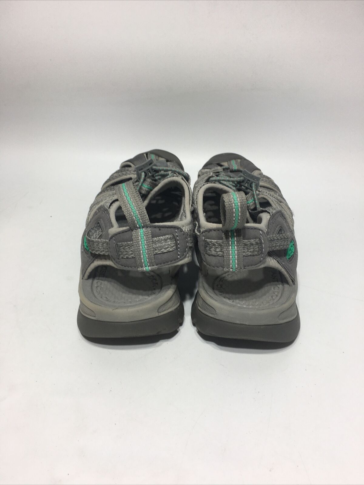 Keen Womens Whisper Sport Sandal Medium Grey Peacock Green 9 Lightweight